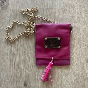 Cute Crossbody!